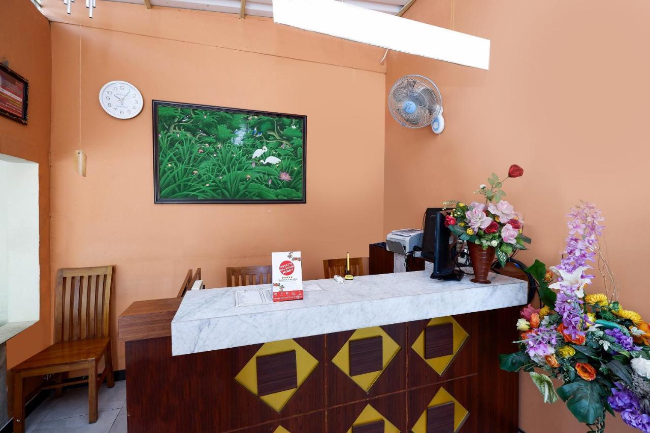 Oyo 1835 Kostel Wood Hotel Semarang Kültér fotó